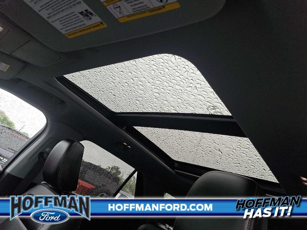 used 2022 Ford Explorer car, priced at $40,995