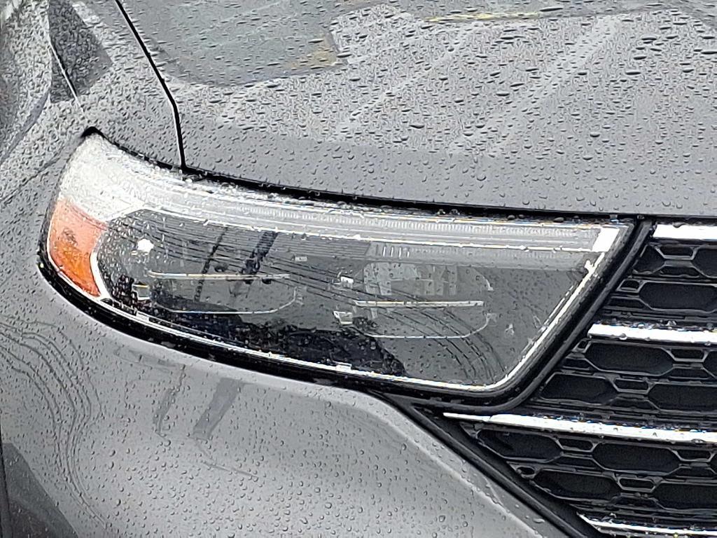 used 2022 Ford Explorer car, priced at $35,995