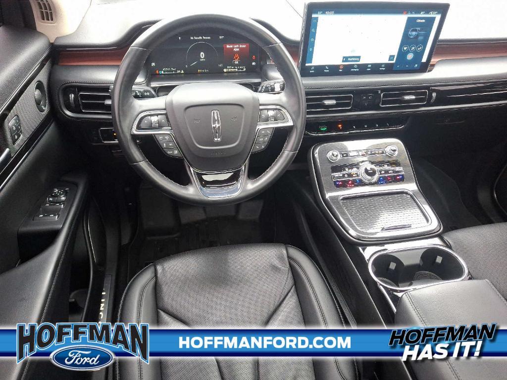 used 2022 Lincoln Nautilus car, priced at $36,995