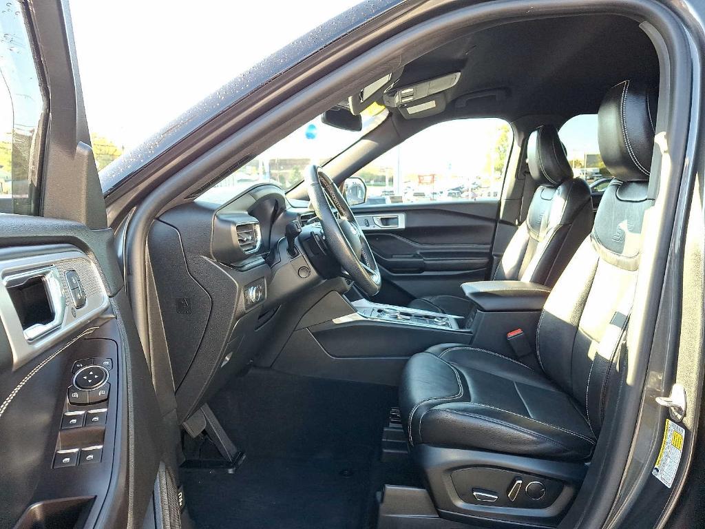 used 2020 Ford Explorer car, priced at $29,995