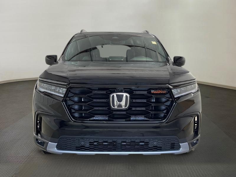 new 2025 Honda Pilot car, priced at $50,850