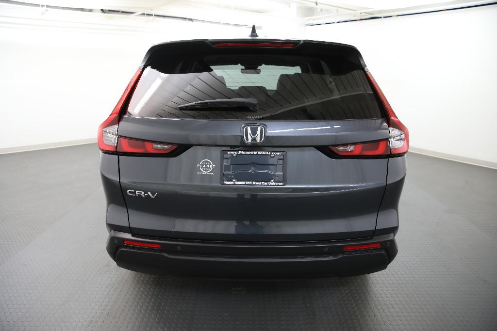 new 2025 Honda CR-V car, priced at $37,895