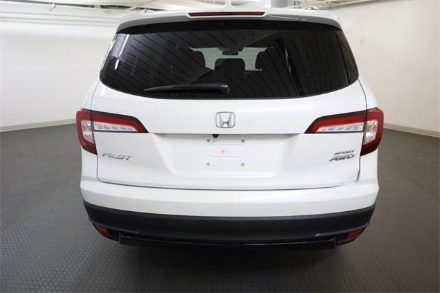 used 2022 Honda Pilot car, priced at $27,495