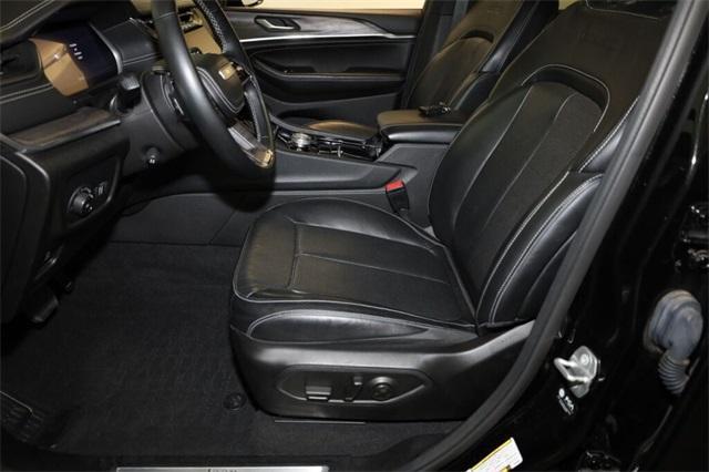 used 2022 Jeep Grand Cherokee car, priced at $36,830