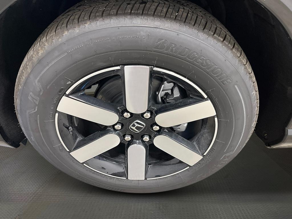 new 2025 Honda Prologue car, priced at $56,605