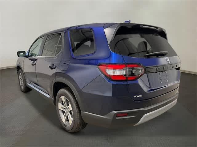 new 2025 Honda Pilot car, priced at $47,050