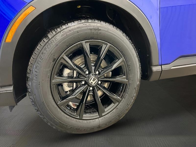 new 2025 Honda CR-V Hybrid car, priced at $38,000