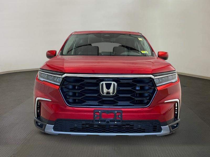 new 2025 Honda Pilot car, priced at $47,505