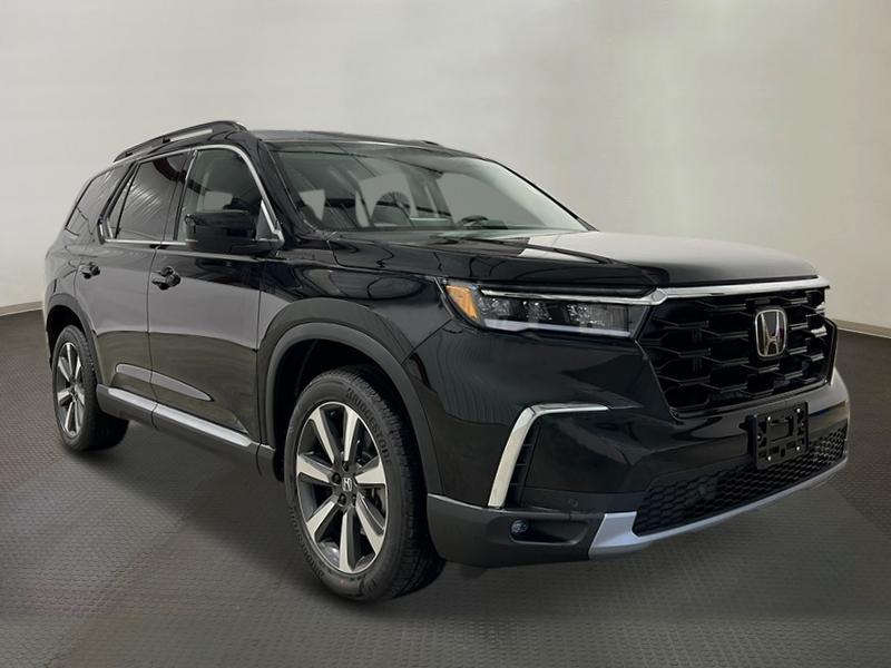 new 2025 Honda Pilot car, priced at $50,995