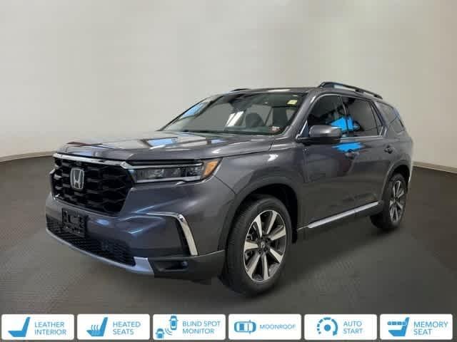 new 2025 Honda Pilot car, priced at $54,530