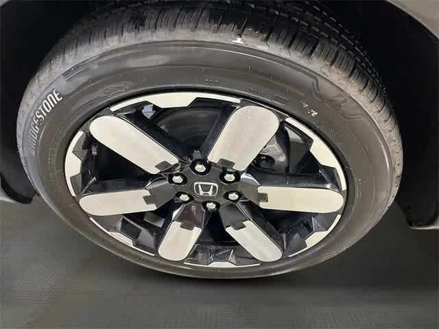 new 2025 Honda Prologue car, priced at $59,805