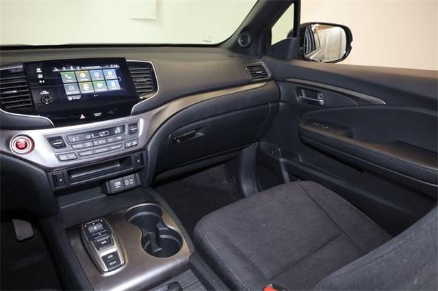 used 2022 Honda Pilot car, priced at $28,280