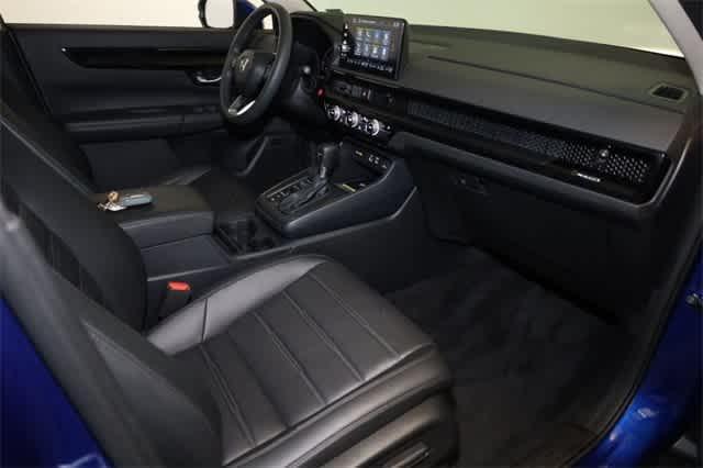used 2023 Honda CR-V car, priced at $30,999