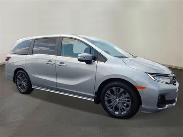 new 2025 Honda Odyssey car, priced at $48,005