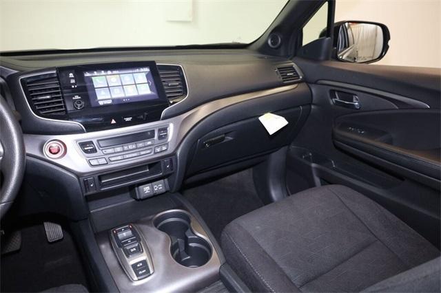 used 2022 Honda Pilot car, priced at $26,999