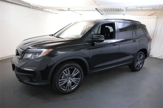 used 2022 Honda Pilot car, priced at $26,999