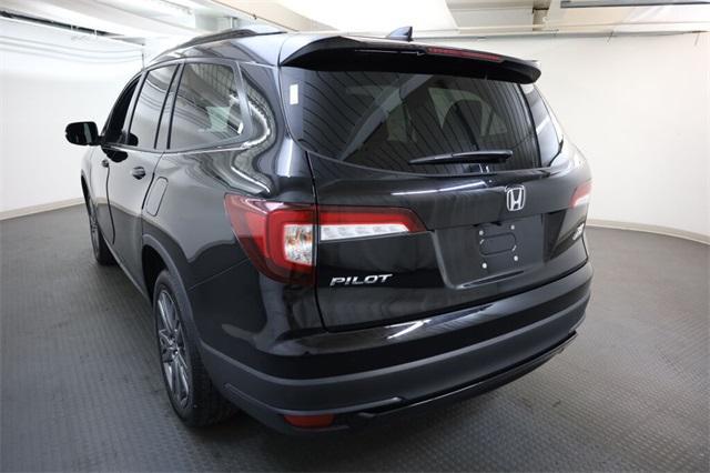 used 2022 Honda Pilot car, priced at $26,999