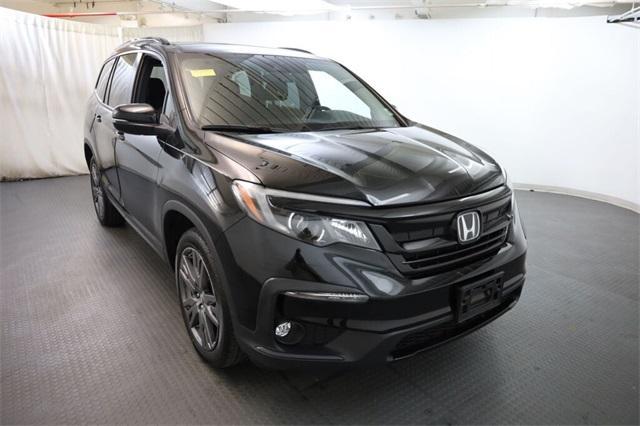 used 2022 Honda Pilot car, priced at $26,999