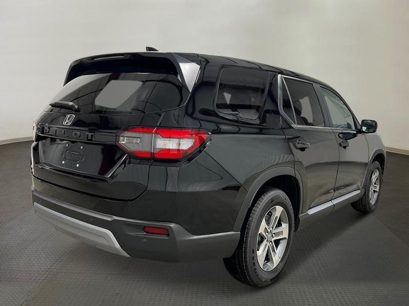 new 2025 Honda Pilot car, priced at $47,050