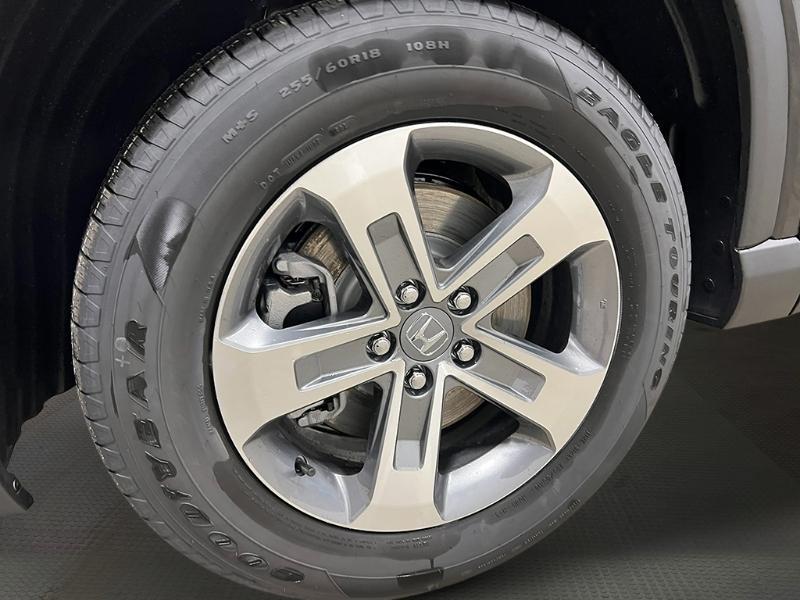 new 2025 Honda Pilot car, priced at $47,050