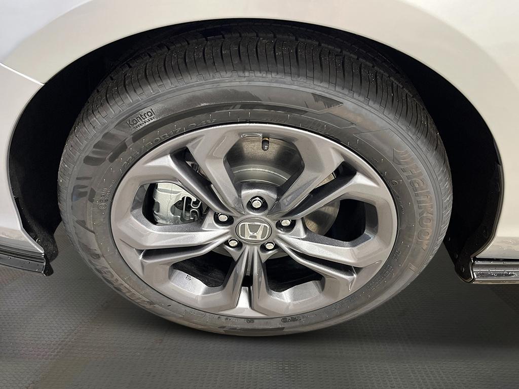 new 2025 Honda Accord car, priced at $36,545