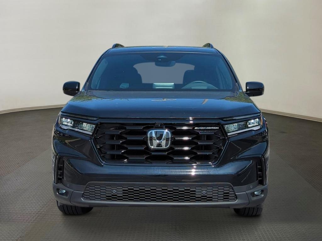 new 2025 Honda Pilot car, priced at $55,975