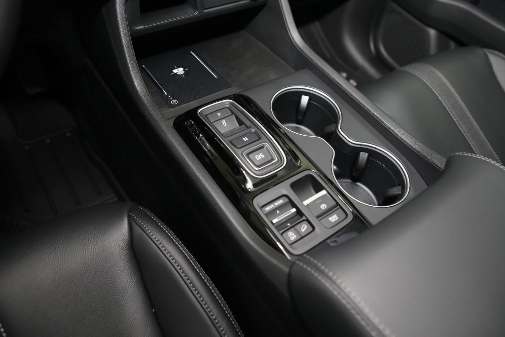 new 2025 Honda Pilot car, priced at $51,505