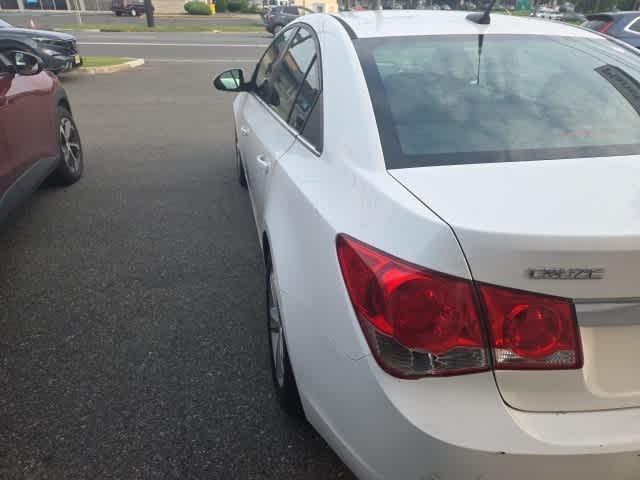 used 2014 Chevrolet Cruze car, priced at $3,499