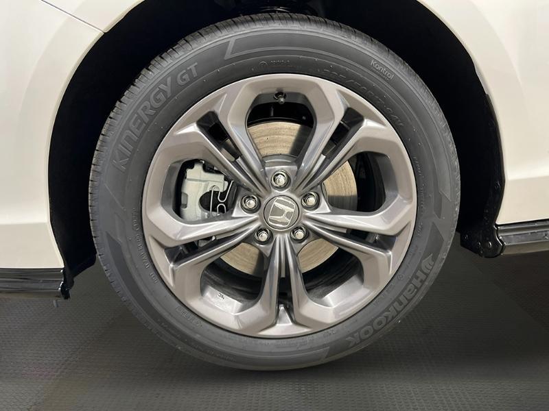 new 2025 Honda Accord car, priced at $36,545