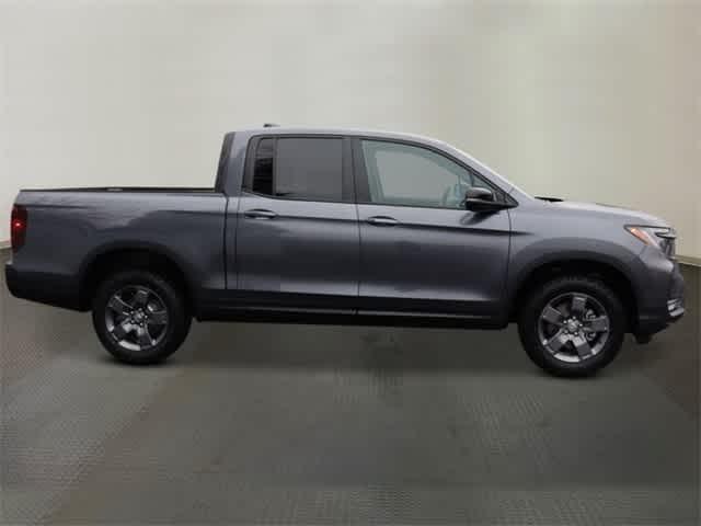 new 2025 Honda Ridgeline car, priced at $48,505