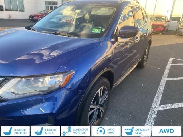 used 2018 Nissan Rogue car, priced at $15,227