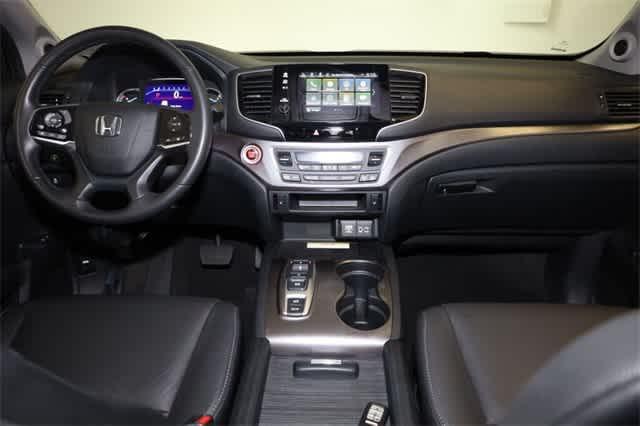 used 2022 Honda Pilot car, priced at $32,092