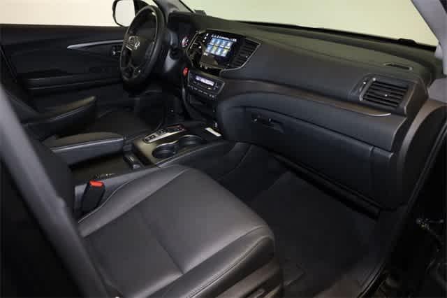 used 2022 Honda Pilot car, priced at $32,092