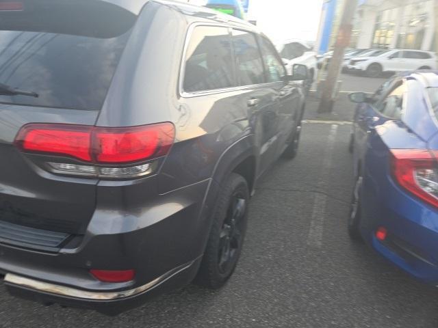 used 2015 Jeep Grand Cherokee car, priced at $13,395