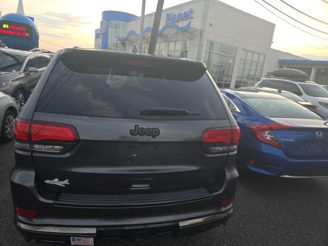 used 2015 Jeep Grand Cherokee car, priced at $13,395