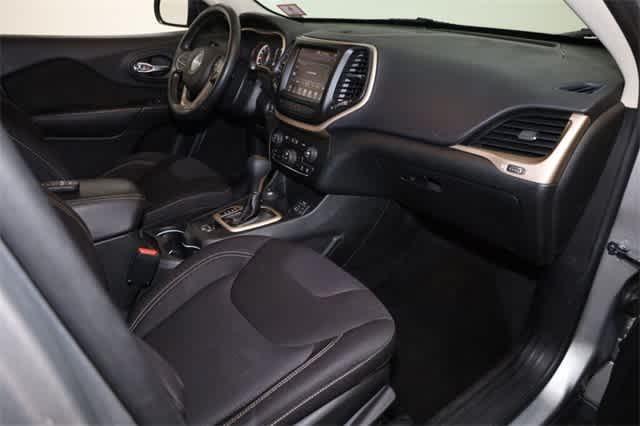used 2015 Jeep Cherokee car, priced at $8,523