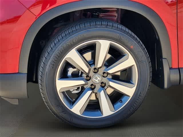 new 2025 Honda Pilot car, priced at $51,550