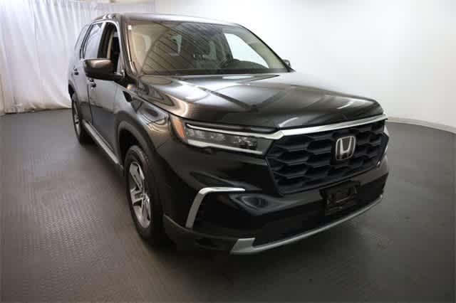 used 2023 Honda Pilot car, priced at $38,310
