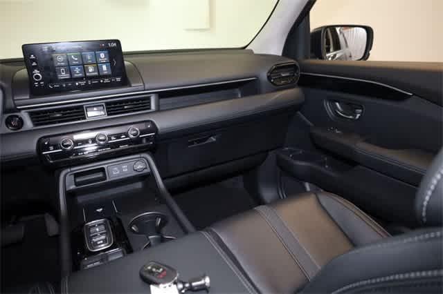 used 2023 Honda Pilot car, priced at $38,310