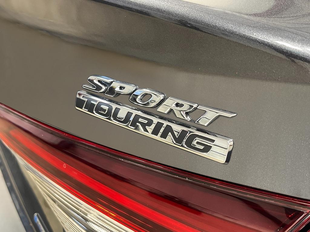 new 2026 Honda Civic Hybrid car, priced at $33,490