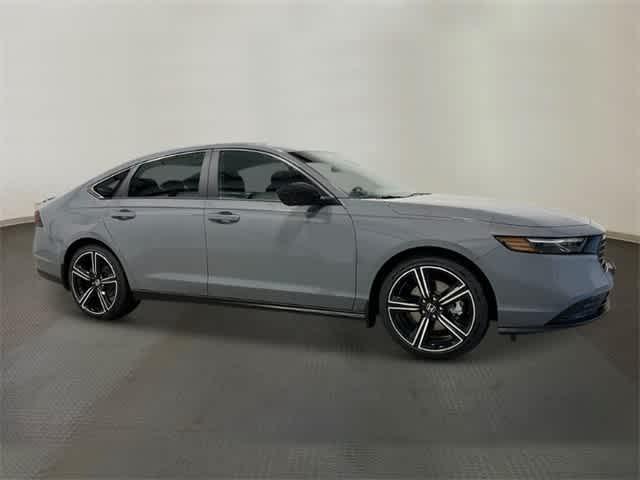new 2025 Honda Accord Hybrid car, priced at $35,260