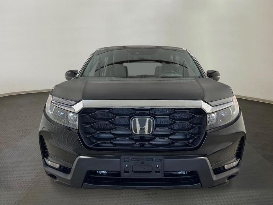 new 2024 Honda Passport car, priced at $43,295