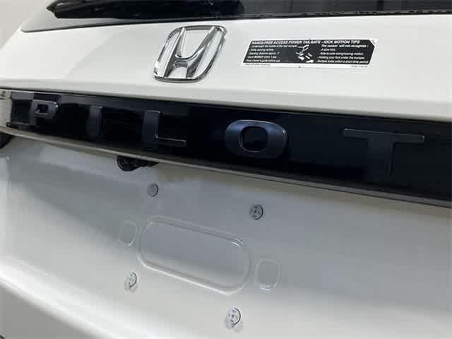 new 2025 Honda Pilot car, priced at $53,450