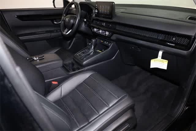 used 2024 Honda CR-V car, priced at $30,995