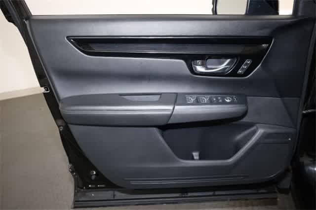 used 2024 Honda CR-V car, priced at $30,995