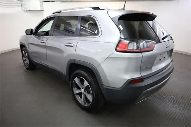 used 2019 Jeep Cherokee car, priced at $14,908