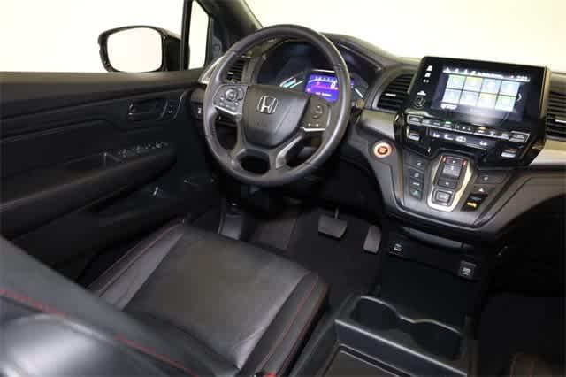 used 2023 Honda Odyssey car, priced at $35,238