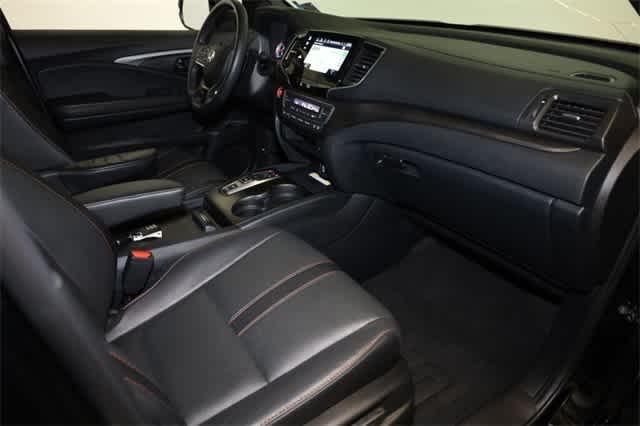 used 2022 Honda Pilot car, priced at $32,623