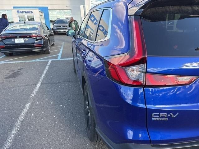 used 2023 Honda CR-V Hybrid car, priced at $34,437