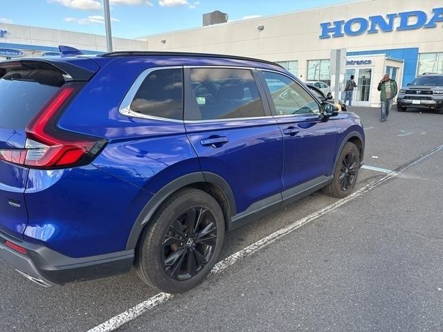 used 2023 Honda CR-V Hybrid car, priced at $34,437
